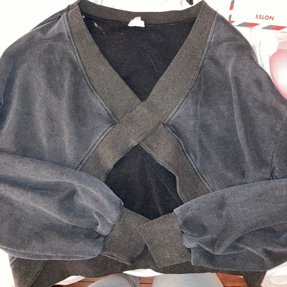 Too Blue Boutique (POL) Charcoal Grey Cross Back Sweatshirt, Size L, Like New